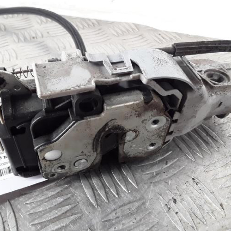 Serrure avant gauche FIAT BRAVO 2 Serrure avant gauche FIAT BRAVO 2