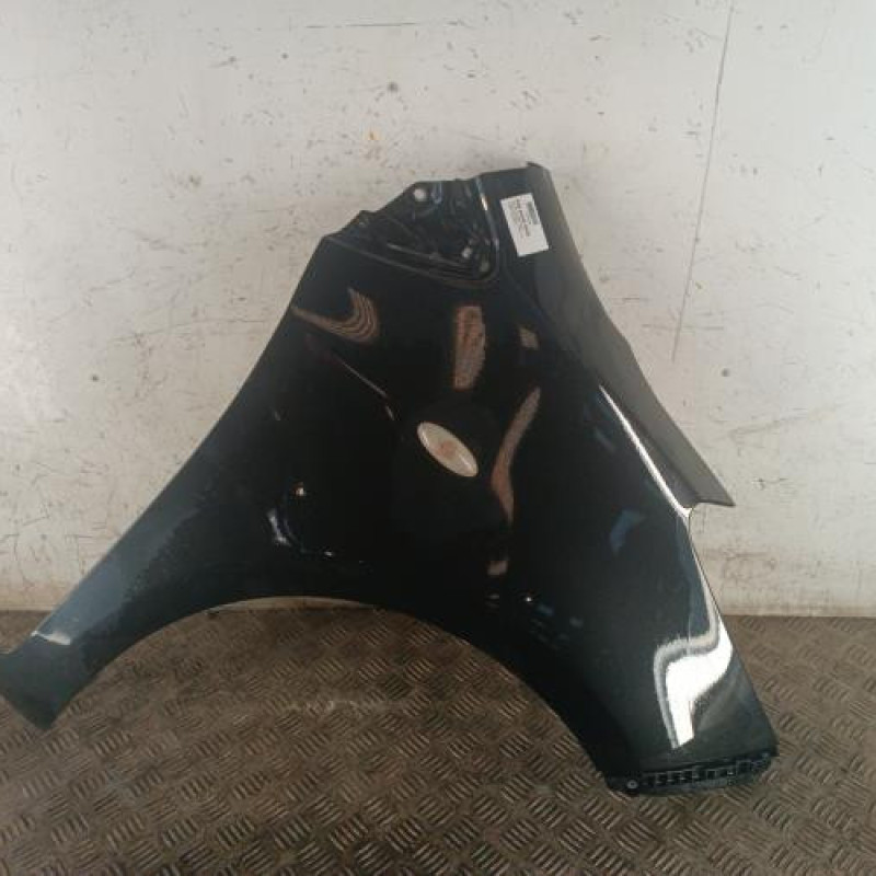 Aile avant droit TOYOTA YARIS 2