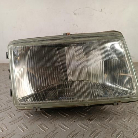 Optique avant principal droit (feux)(phare) RENAULT R21 Photo n°1