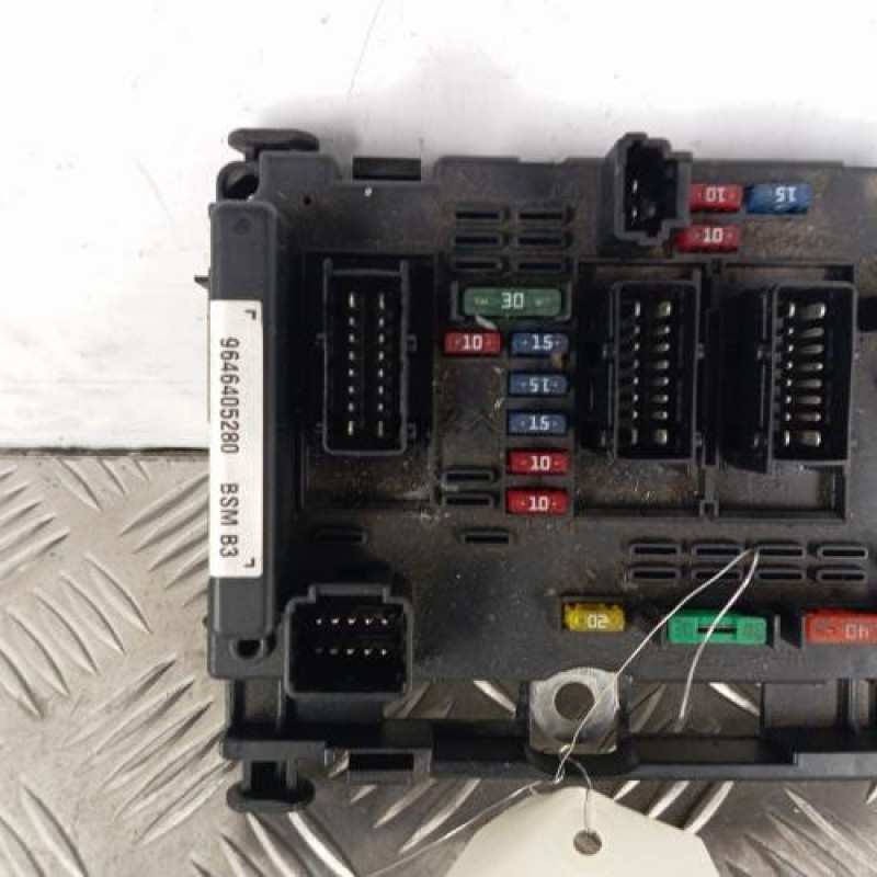 Boitier servitude moteur (BSM) PEUGEOT 307