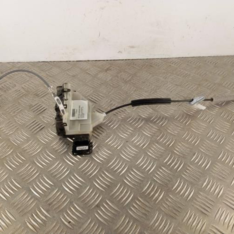 Serrure arriere droit CITROEN C3 3 Serrure arriere droit CITROEN C3 3