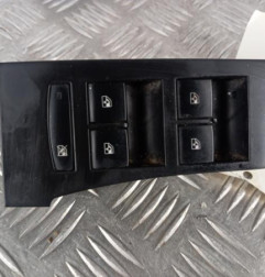 Interrupteur de leve vitre avant gauche OPEL ASTRA J Photo n°1