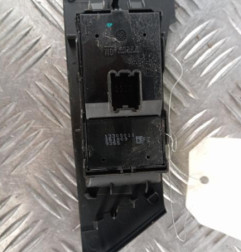 Interrupteur de leve vitre avant gauche OPEL ASTRA J