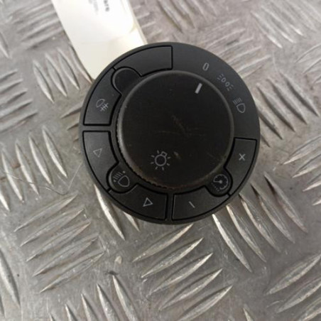 Commodo phare OPEL CORSA D Photo n°1