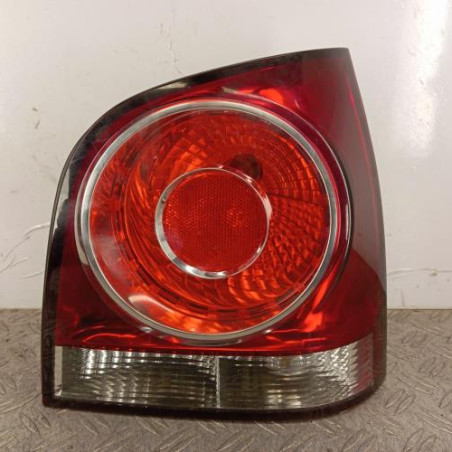 Feu arriere principal droit (feux) VOLKSWAGEN POLO 4 Photo n°1