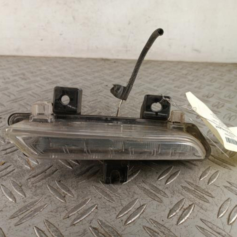 Feu diurne avant droit RENAULT CLIO 4