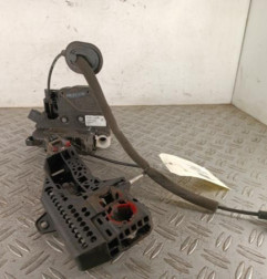 Serrure avant gauche RENAULT CLIO 4