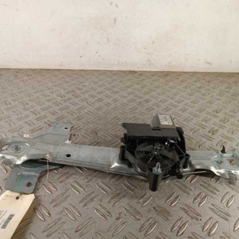 Leve vitre mecanique arriere gauche PEUGEOT 2008 1