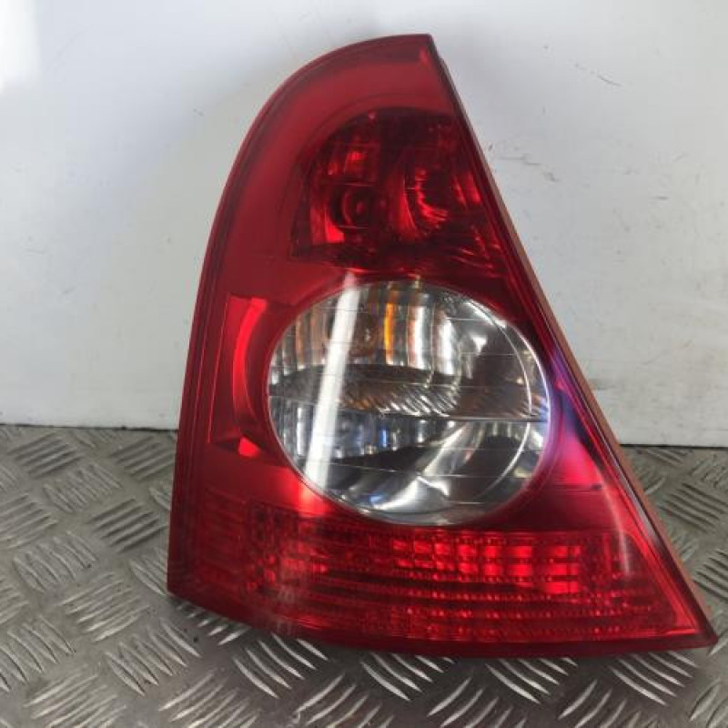 Feu arriere principal gauche (feux) RENAULT CLIO 2