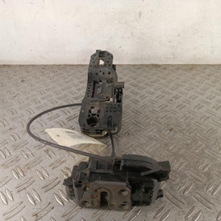 Serrure arriere droit RENAULT MEGANE 3