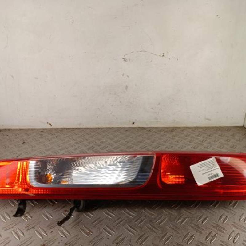 Feu arriere principal gauche (feux) FORD FOCUS 2