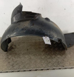 Pare boue avant droit VOLKSWAGEN FOX