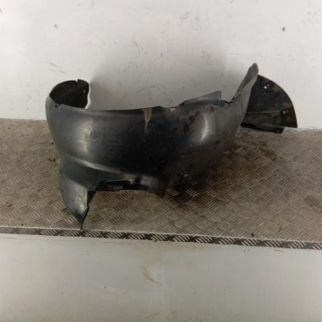 Pare boue avant gauche VOLKSWAGEN FOX