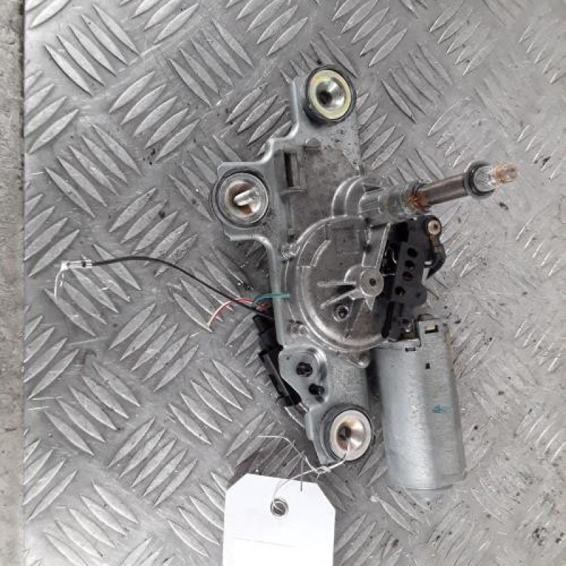 Moteur essuie glace arriere FORD FOCUS 1