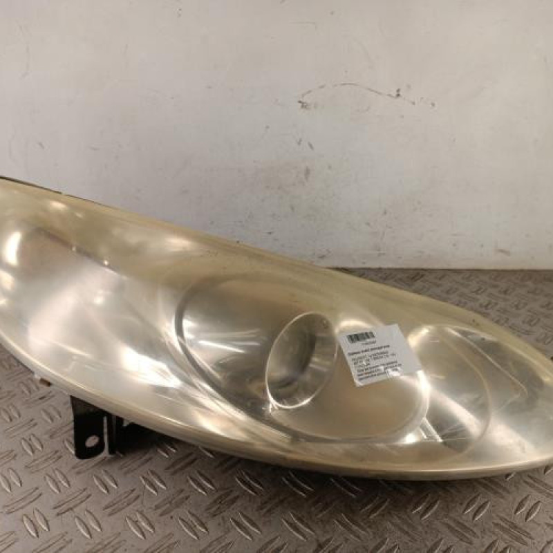 Optique avant principal droit (feux)(phare) PEUGEOT 407