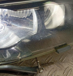 Optique avant principal droit (feux)(phare) VOLVO V 70 1