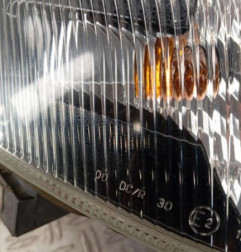 Optique avant principal droit (feux)(phare) VOLVO V 70 1 Photo n°3