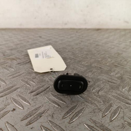 Interrupteur de leve vitre avant droit OPEL CORSA C Photo n°1