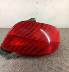 Feu arriere principal droit (feux) PEUGEOT 206 Photo n°1