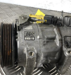 Compresseur clim PEUGEOT 208 2 Photo n°1