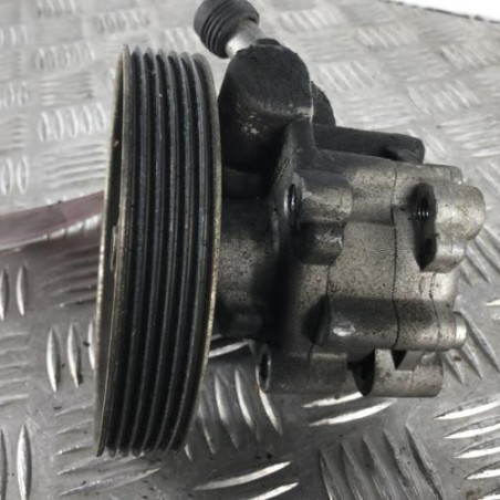 Pompe de direction PEUGEOT 407 Photo n°1