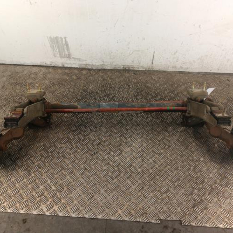 Train arriere complet PEUGEOT 205