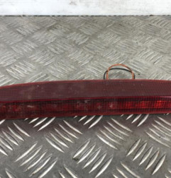 Feu arriere stop central RENAULT CLIO 2 Photo n°1