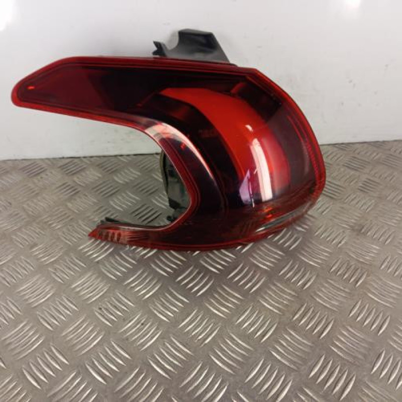 Feu arriere principal gauche (feux) PEUGEOT 2008 1