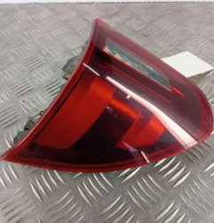 Feu arriere secondaire droit (feux) PEUGEOT 2008 1