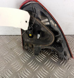 Feu arriere secondaire gauche (feux) PEUGEOT 2008 1 Photo n°3