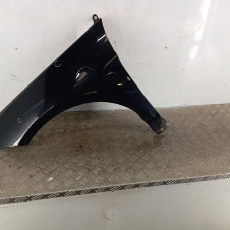 Aile avant gauche MERCEDES CLASSE B 245 Photo n°1