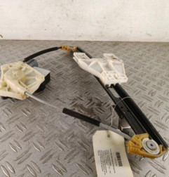 Leve vitre electrique arriere gauche SEAT LEON 3 Photo n°1