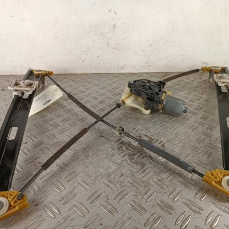 Leve vitre electrique avant gauche SEAT LEON 3