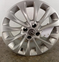 Jante OPEL CORSA E Photo n°1