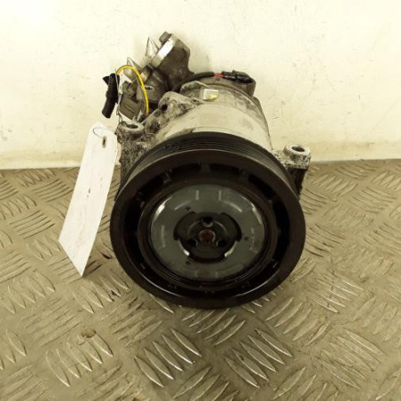 Compresseur clim RENAULT MEGANE 3 Photo n°1