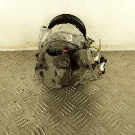Compresseur clim RENAULT MEGANE 3