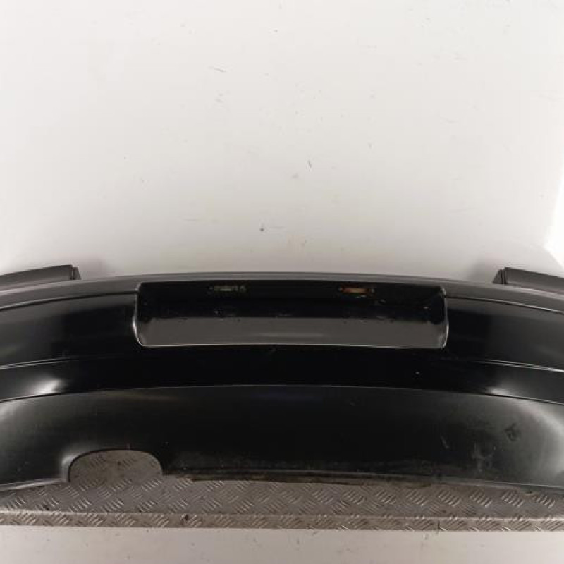 Pare choc arriere VOLKSWAGEN POLO 4