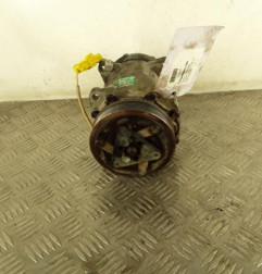 Compresseur clim PEUGEOT 307 Photo n°1