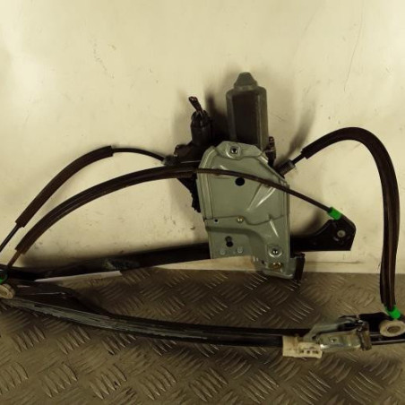 Leve vitre electrique avant gauche VOLKSWAGEN POLO 3 Photo n°1