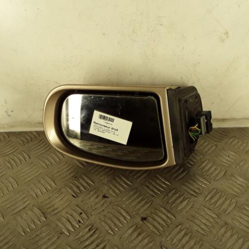 Retroviseur droit MERCEDES CLASSE C 203 Retroviseur droit MERCEDES CLASSE C 203