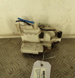 Serrure avant gauche VOLKSWAGEN POLO 3 Photo n°1