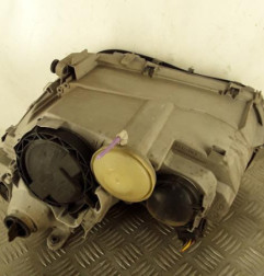 Optique avant principal droit (feux)(phare) MERCEDES CLASSE C 203