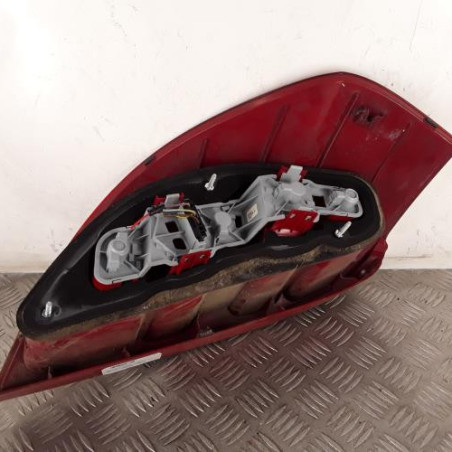 Feu arriere principal droit (feux) MERCEDES CLASSE A 169 Photo n°1