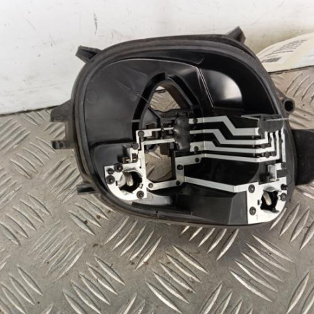 Platine feu arriere gauche PEUGEOT 208 1 Photo n°1