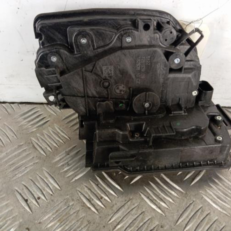 Serrure arriere gauche BMW SERIE 2 F46