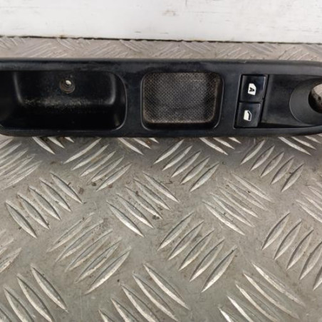 Interrupteur de leve vitre avant gauche PEUGEOT 207 Photo n°1