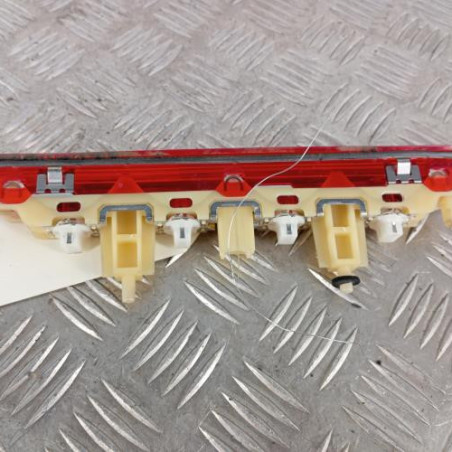 Feu arriere stop central PEUGEOT 207