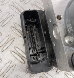 Bloc ABS (freins anti-blocage) PEUGEOT EXPERT 3 Photo n°6