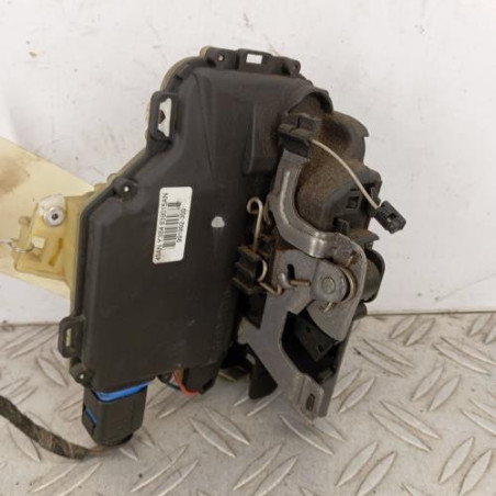 Serrure arriere gauche VOLKSWAGEN POLO 4