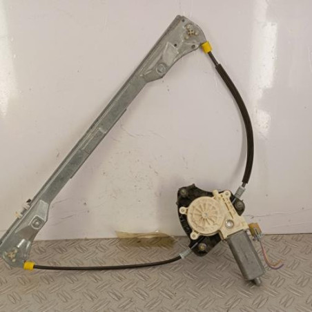 Leve vitre electrique avant droit RENAULT CLIO 2 CAMPUS